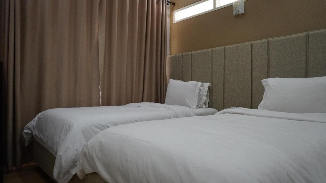 Diyar Villas Puncak M4/12 Exteriör bild