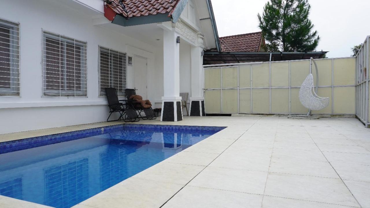 Diyar Villas Puncak M4/12 Exteriör bild