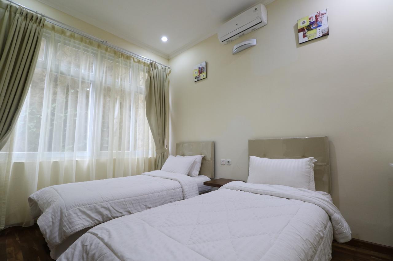 Diyar Villas Puncak M4/12 Exteriör bild