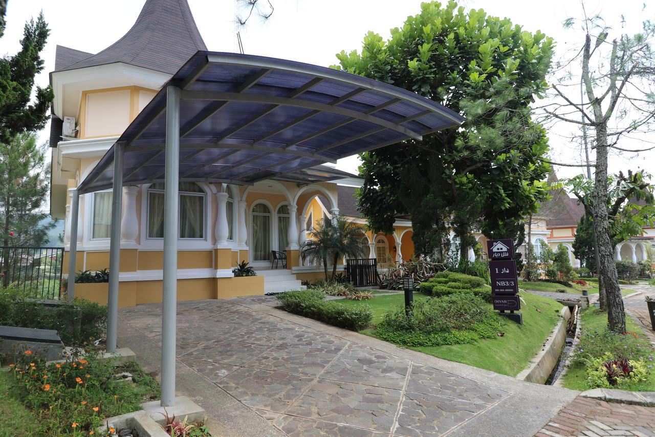 Diyar Villas Puncak M4/12 Exteriör bild