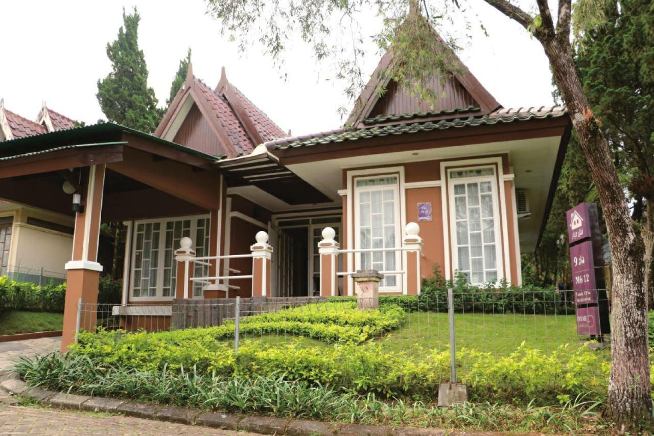 Diyar Villas Puncak M4/12 Exteriör bild